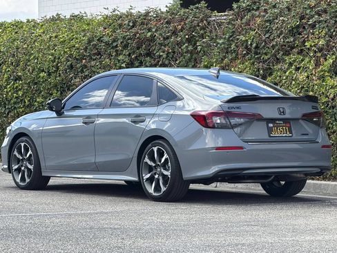 Used 2025 Honda Civic Sport Touring image 6