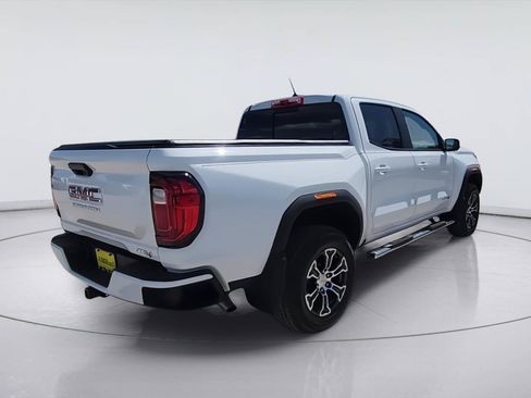 Used 2023 GMC Canyon AT4 AWD/4WD image 8
