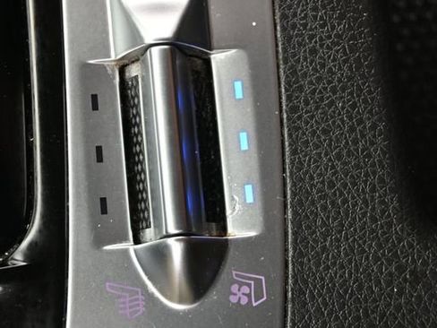 Used 2022 Kia Carnival SX FWD image 31