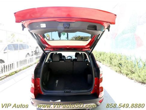 Used 2018 Ford Escape Titanium image 31