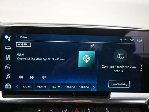 Used 2024 Chevrolet Silverado 1500 RST w/ Dark Appearance Package image 19