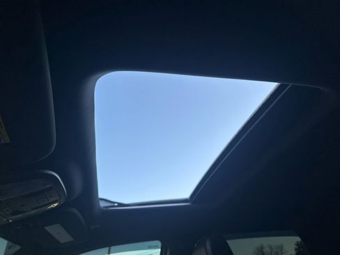 Used 2023 Dodge Durango GT image 25