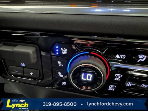 New 2026 Chevrolet Silverado 1500 High Country w/ Midnight Edition AWD/4WD image 17