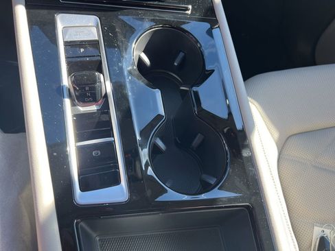 New 2026 Volkswagen Atlas SE image 22