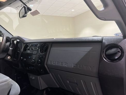 Used 2016 Ford F350 XL w/ Power Equipment Group AWD/4WD image 23