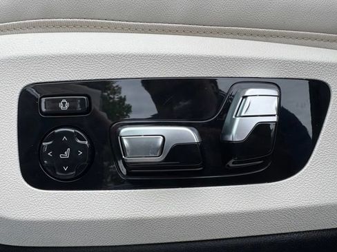 New 2026 BMW X5 xDrive40i AWD/4WD image 13