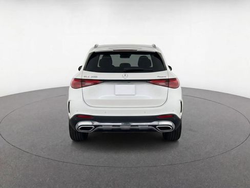 Used 2023 Mercedes-Benz GLC 300 4MATIC image 6