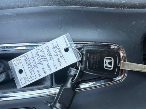 Used 2022 Honda HR-V LX image 15