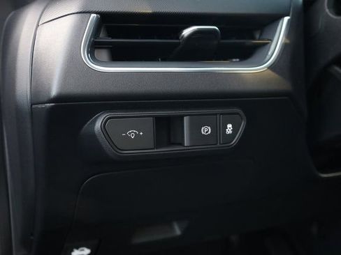 New 2025 Kia K4 EX image 14