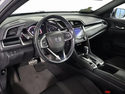 Used 2019 Honda Civic Sport image 7