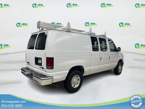Used 2013 Ford E-250 and Econoline 250 w/ Commercial Cargo Van Pkg RWD image 5