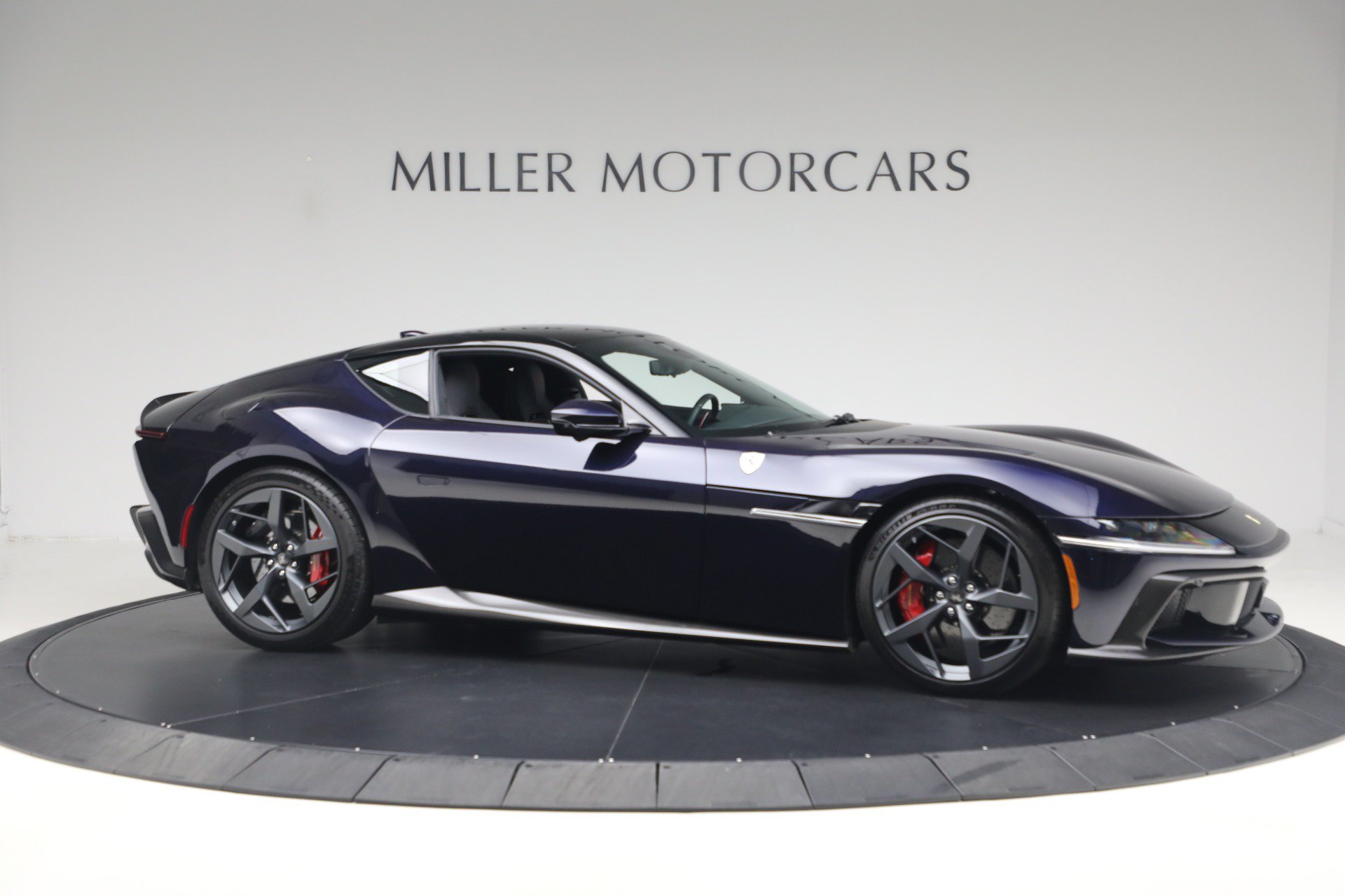 Used 2025 Ferrari 12Cilindri RWD image 10