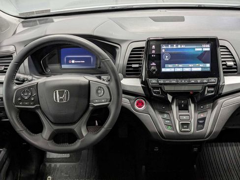 Used 2024 Honda Odyssey EX-L image 5