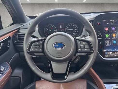 Used 2025 Subaru Forester Touring AWD/4WD image 27