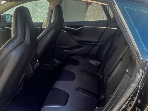 Used 2013 Tesla Model S image 14