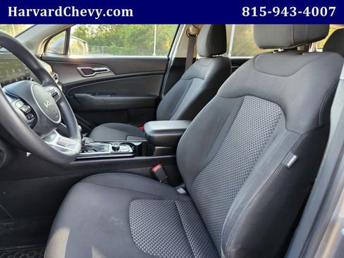 Used 2023 Kia Sportage LX image 24