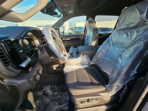 New 2026 Chevrolet Silverado 3500 LT w/ All Star Edition image 10