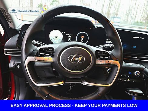 Used 2023 Hyundai Elantra SEL w/ Convenience Package image 10