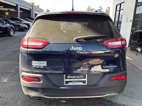 Used 2016 Jeep Cherokee Limited AWD/4WD image 4