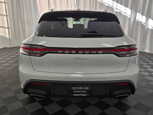 New 2026 Porsche Macan image 6