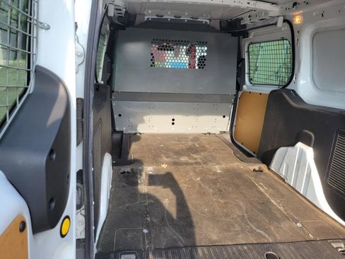 Used 2016 Ford Transit Connect XL image 6