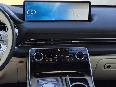 Used 2024 Genesis GV80 3.5T w/ Prestige Package image 21