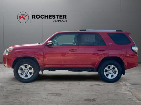 Certified 2020 Toyota 4Runner SR5 Premium AWD/4WD image 2