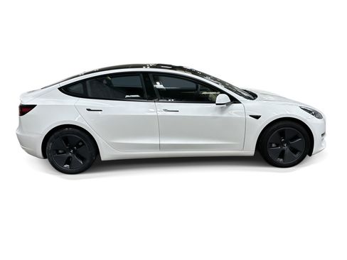 Certified 2023 Tesla Model 3 Standard Range RWD image 7