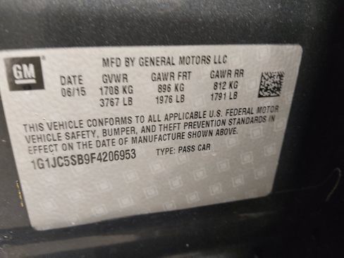 Used 2015 Chevrolet Sonic LT FWD image 33