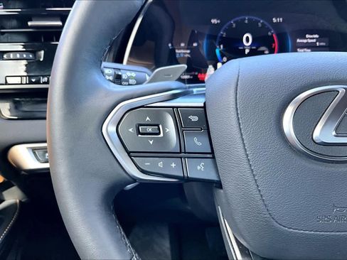 Used 2025 Lexus RX 350 FWD w/ Technology Package image 24