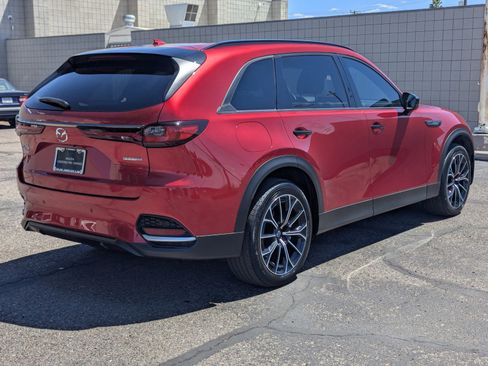 Used 2025 MAZDA CX-70 Plug-In Hybrid w/ Premium Plus AWD/4WD image 2