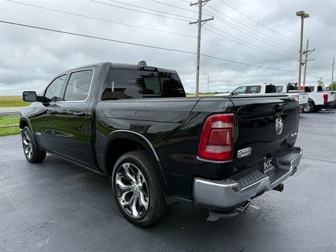Used 2023 RAM 1500 Limited AWD/4WD image 9