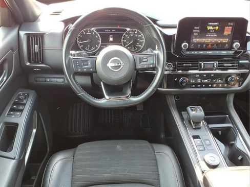Used 2023 Nissan Pathfinder Rock Creek AWD/4WD image 6