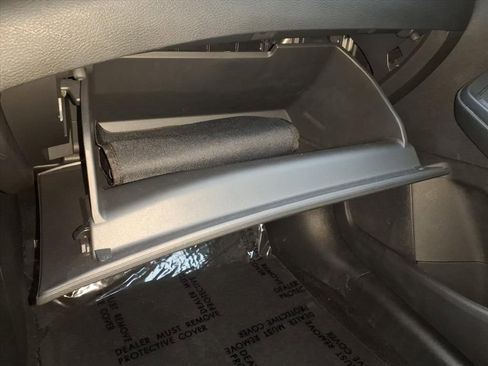 Used 2023 Nissan Sentra S image 14