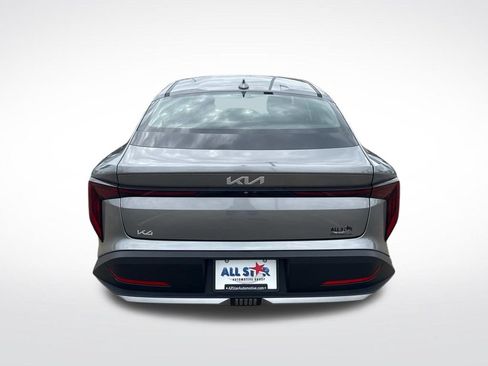 Used 2025 Kia K4 FWD image 8