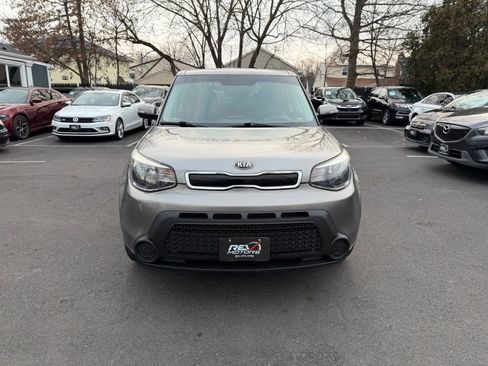 Used 2014 Kia Soul + image 12