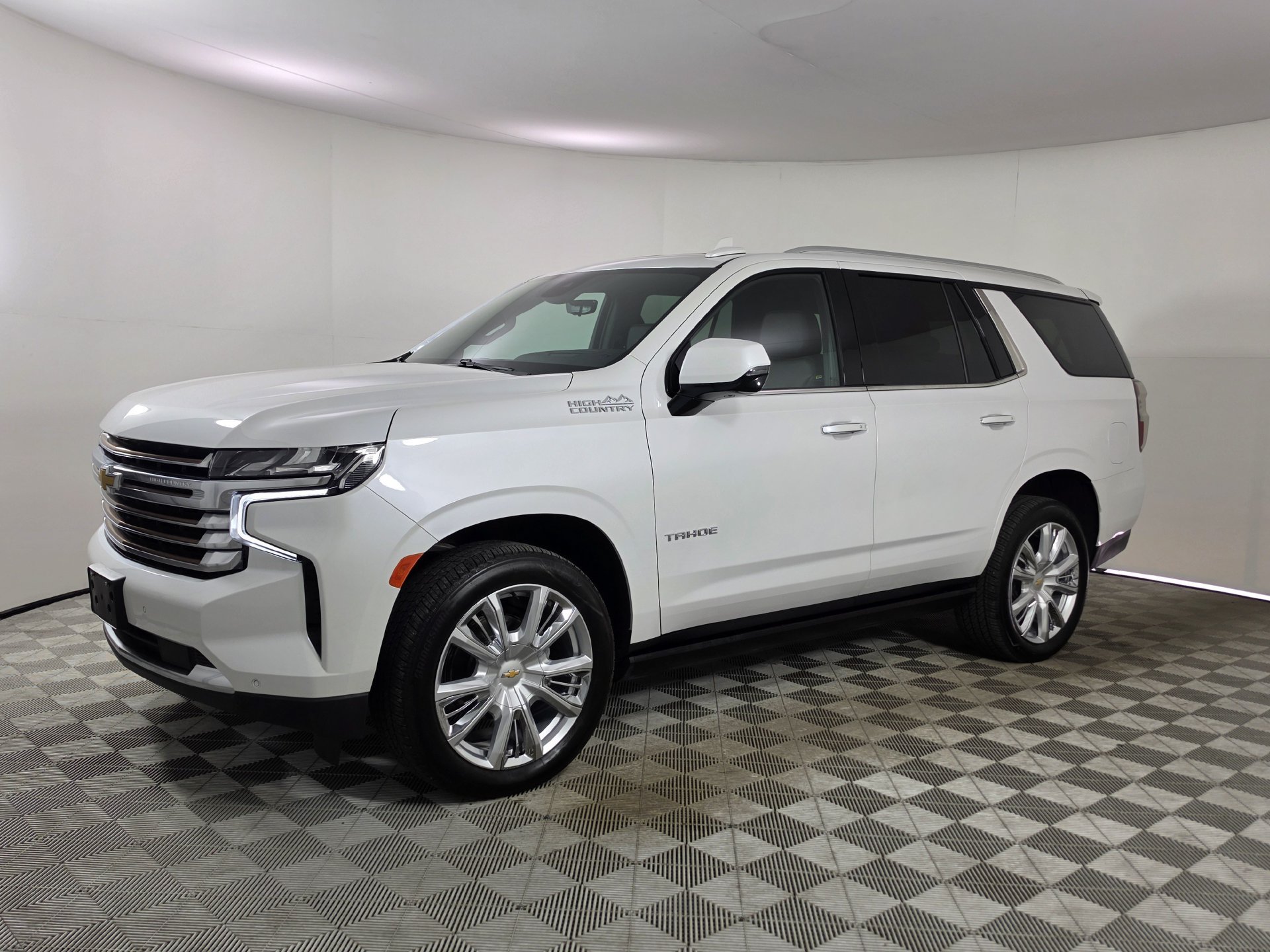 Used 2023 Chevrolet Tahoe High Country AWD/4WD image 37