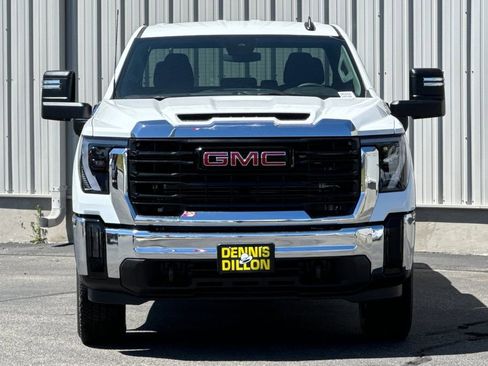 Used 2024 GMC Sierra 3500 Pro image 3