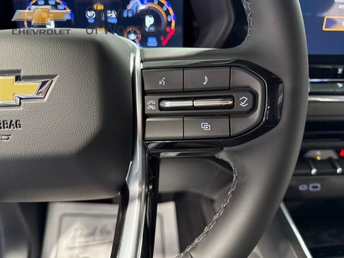 New 2026 Chevrolet Colorado W/T image 16