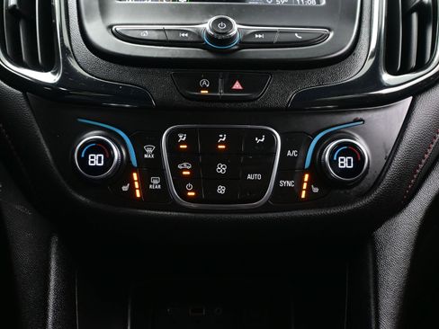 Used 2023 Chevrolet Equinox RS image 20