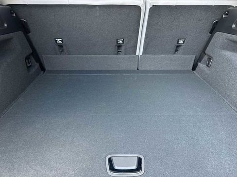 New 2026 Cadillac Lyriq Sport image 15