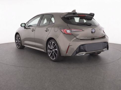 Used 2019 Toyota Corolla XSE FWD image 3