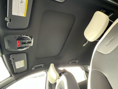 New 2026 Kia K4 EX FWD image 19