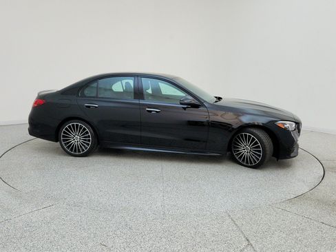 Used 2024 Mercedes-Benz C 300 Sedan image 3