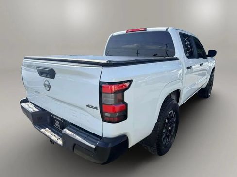 Used 2022 Nissan Frontier S w/ Technology Package AWD/4WD image 8