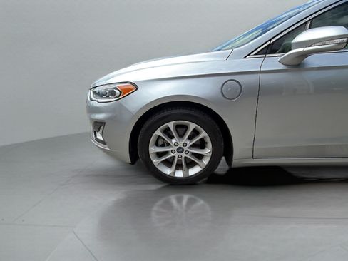 Used 2020 Ford Fusion Energi Titanium FWD image 35