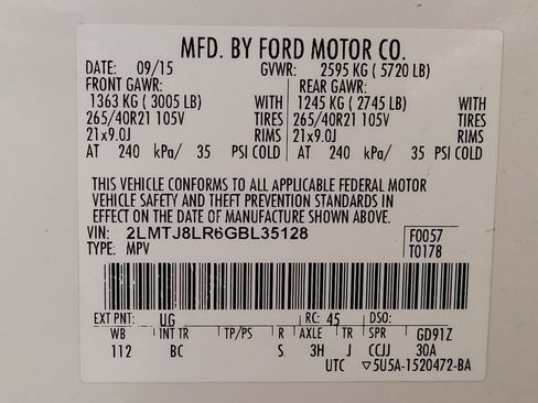 Used 2016 Lincoln MKX Reserve w/ Driver Assistance Package AWD/4WD image 33
