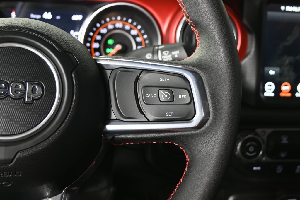 Used 2023 Jeep Gladiator Rubicon AWD/4WD image 38