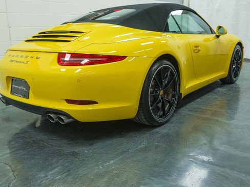 Used 2012 Porsche 911 Carrera S w/ Burmester Audio Pkg RWD image 29