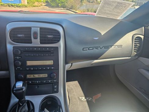 Used 2005 Chevrolet Corvette Base w/ Preferred Equipment Group image 14